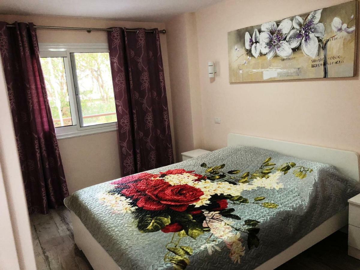 Lovely 1-Bedroom Apartment With A Big Terrace, Las Americas, Tenerife アロナ エクステリア 写真